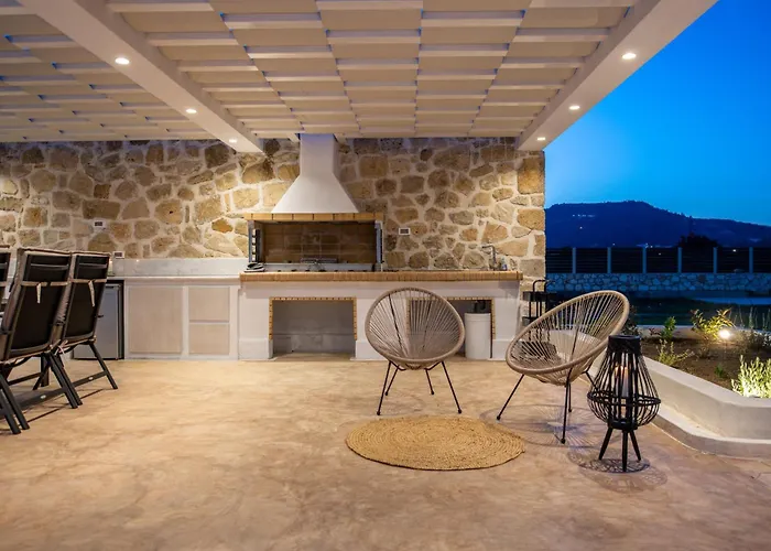Abelia Villa, A Luxurious And Exclusive Designed For Your Ultimate Comfort * Áyios Kírikos