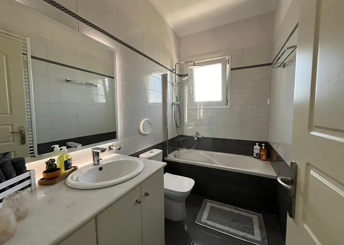 Abelia Villa, A Luxurious And Exclusive Designed For Your Ultimate Comfort Villa Áyios Kírikos