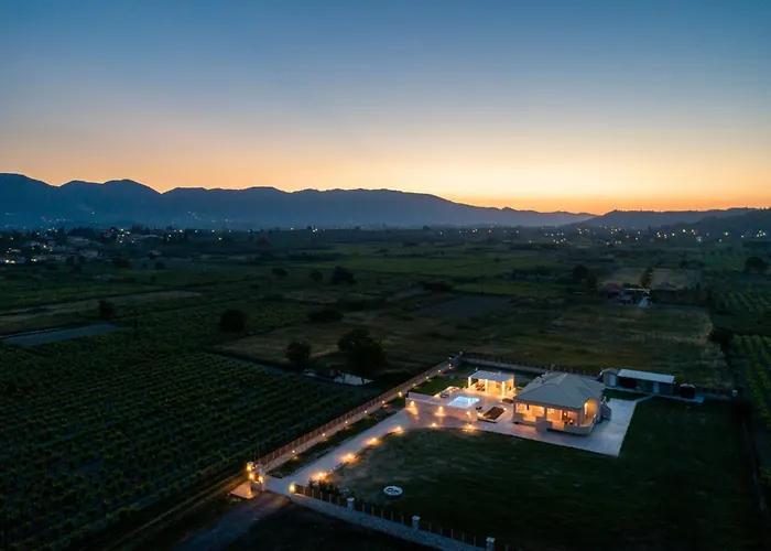 Abelia Villa, A Luxurious And Exclusive Designed For Your Ultimate Comfort * Áyios Kírikos