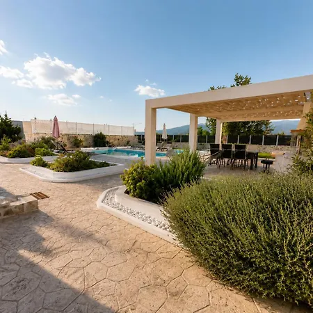 Βίλα Abelia Villa, Luxury Zakynthos Escape With Private Pool Áyios Kírikos